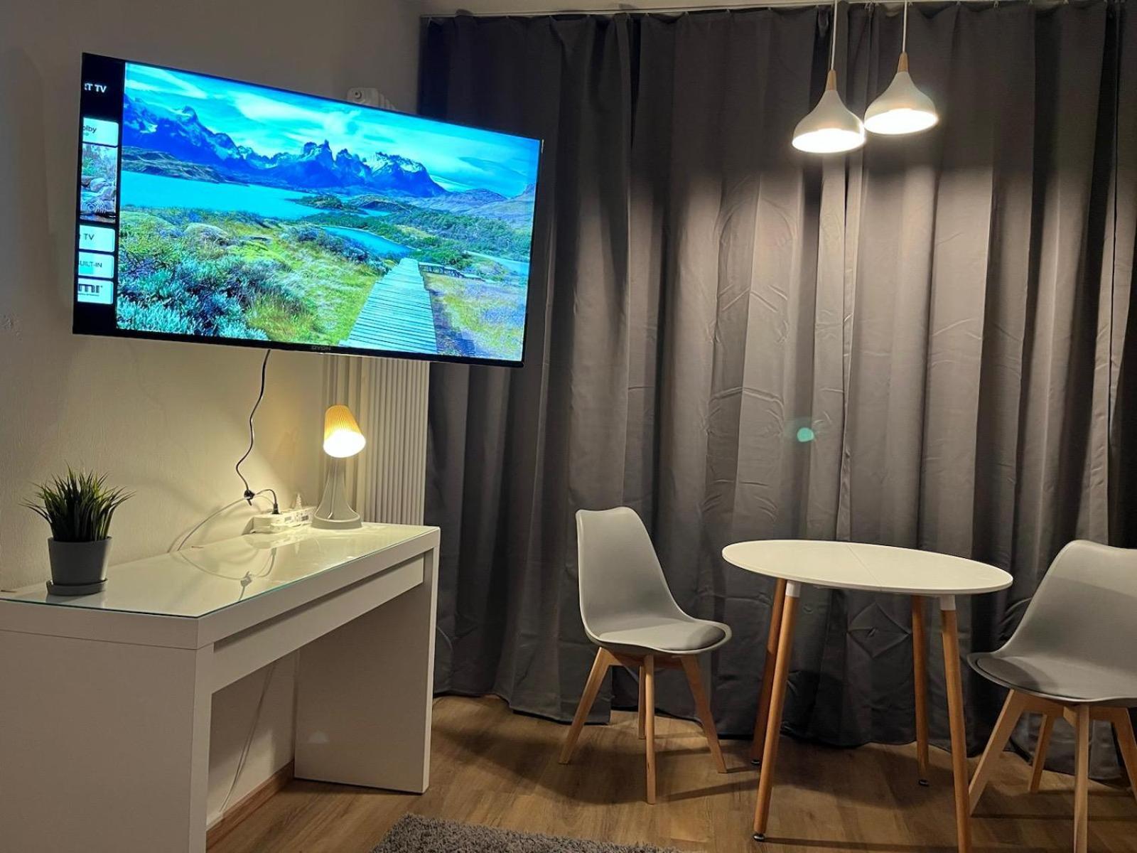 Studio Am Waldschloesschen Mit Kueche Und Netflix Дрезден Екстериор снимка